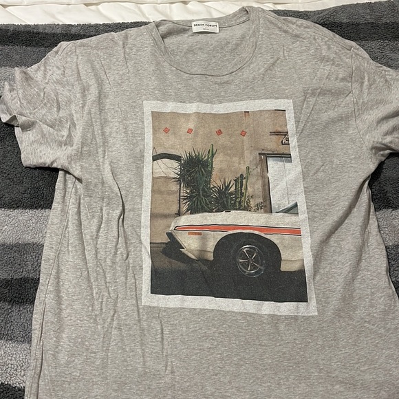 Denim forum size 2 r shirt - Picture 3 of 3